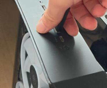 This thing has been stuck here for months. I just cannot get it out... I'm scared I'm gonna break the port