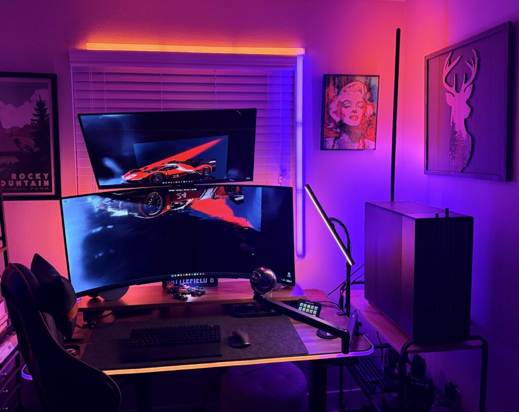 Wallpapers for stacked monitors?
