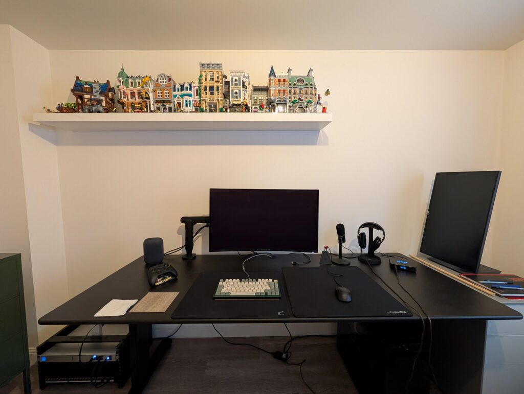 Decor and mic placement advice