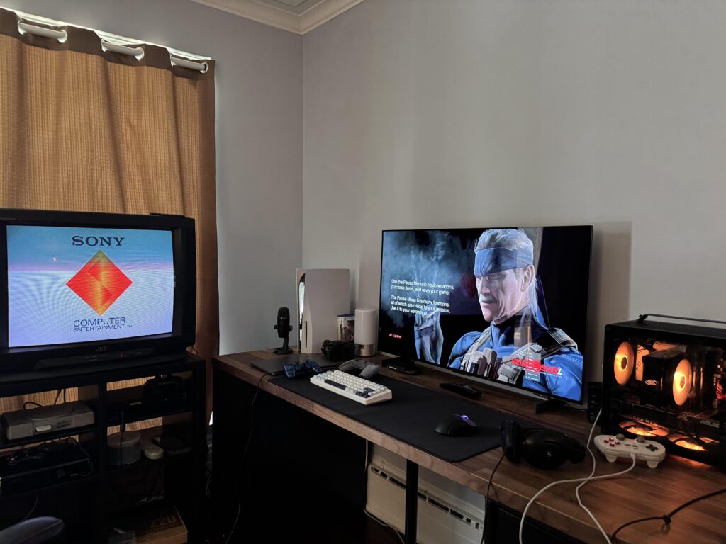 My Retro + Modern gaming setup!