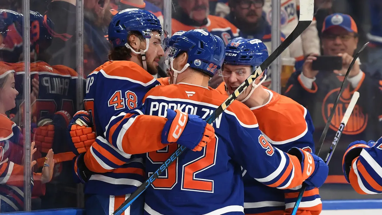 GAME RECAP: Oilers 3, Canucks 1 GAME RECAP: Oilers 3, Canucks 1