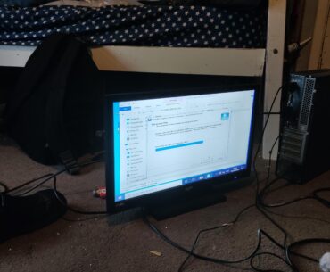 My slightly below average battle station