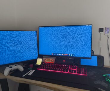 Not enormous but i like it