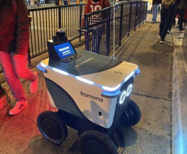 Food delivery bot in Chicago