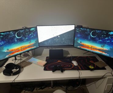 Looking for a small under-monitor screen that can tilt upward