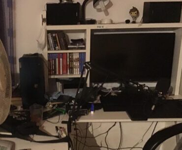 my shitty setup from 2021 on the shelf on the left there was a PS4.