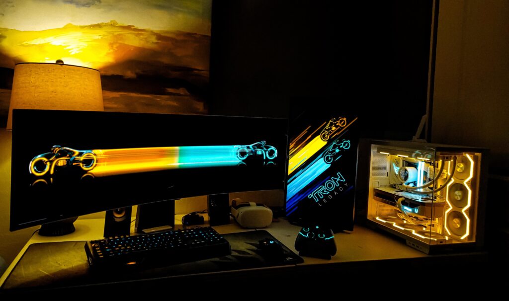Decided to go with a TRON theme on my new build after seeing the new movie