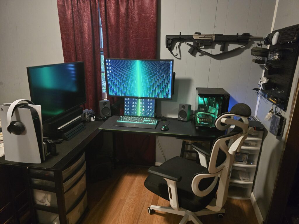 My (almost) fully secondhand battlestation