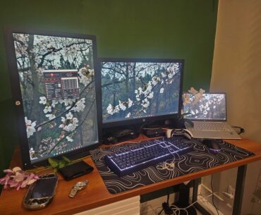 Studying + casual gaming