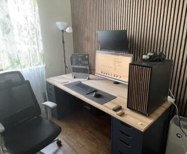 Hybrid home office/gaming setup