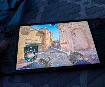 Counter Strike 2 on full graphics settings, steam deck - Lossless Scaling
