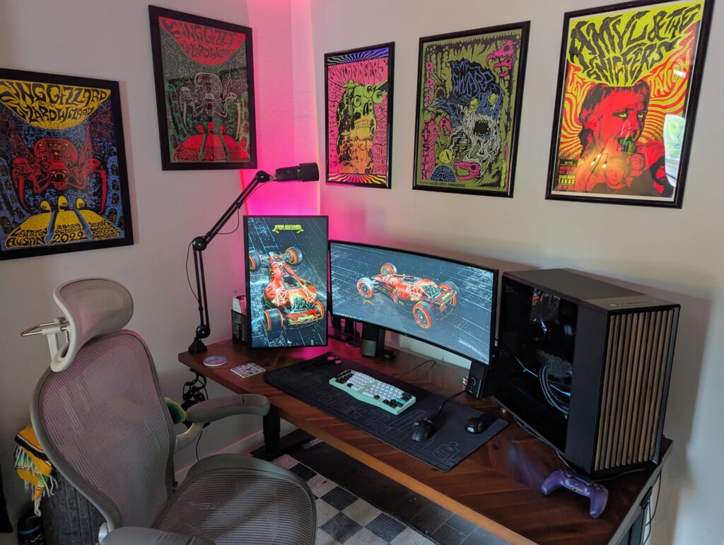 Upgraded some things after moving and I'm very happy with my new work/gaming room.