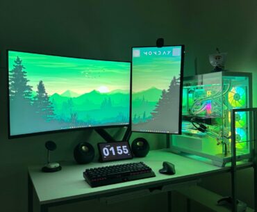 Got a Curved 1440p 32in Monitor (First build)