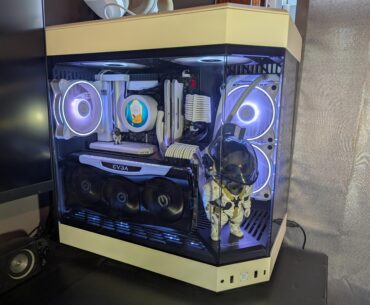 It's an older build, but I finally found a Ludens to tie it together