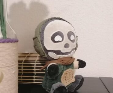 Here's a Jawbone Ghost plushies I made for a friend. Hope you like!