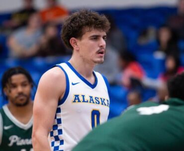 Nanooks Fall to Chaminade in First Game of Alaska/Hawaii Challenge