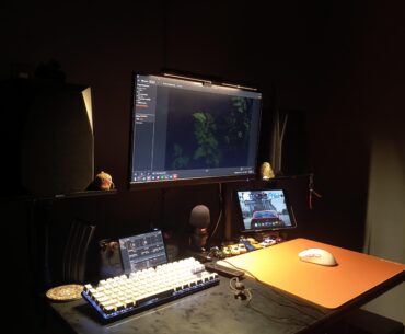 Little battlestation powered by Steam Deck