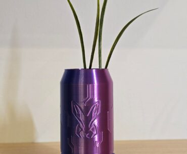 I’ve been experimenting with cyberpunk-style desk accessories and printed this small planter in a neon dual-silk filament!
