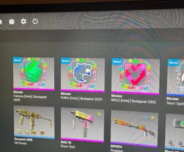 Unboxed 3 Budapest Holos IN A ROW