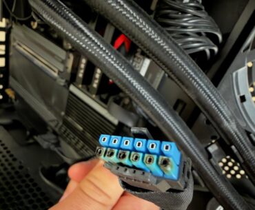 UPDATE: Burnt Connector - Sapphire Nitro+ 9070 XT