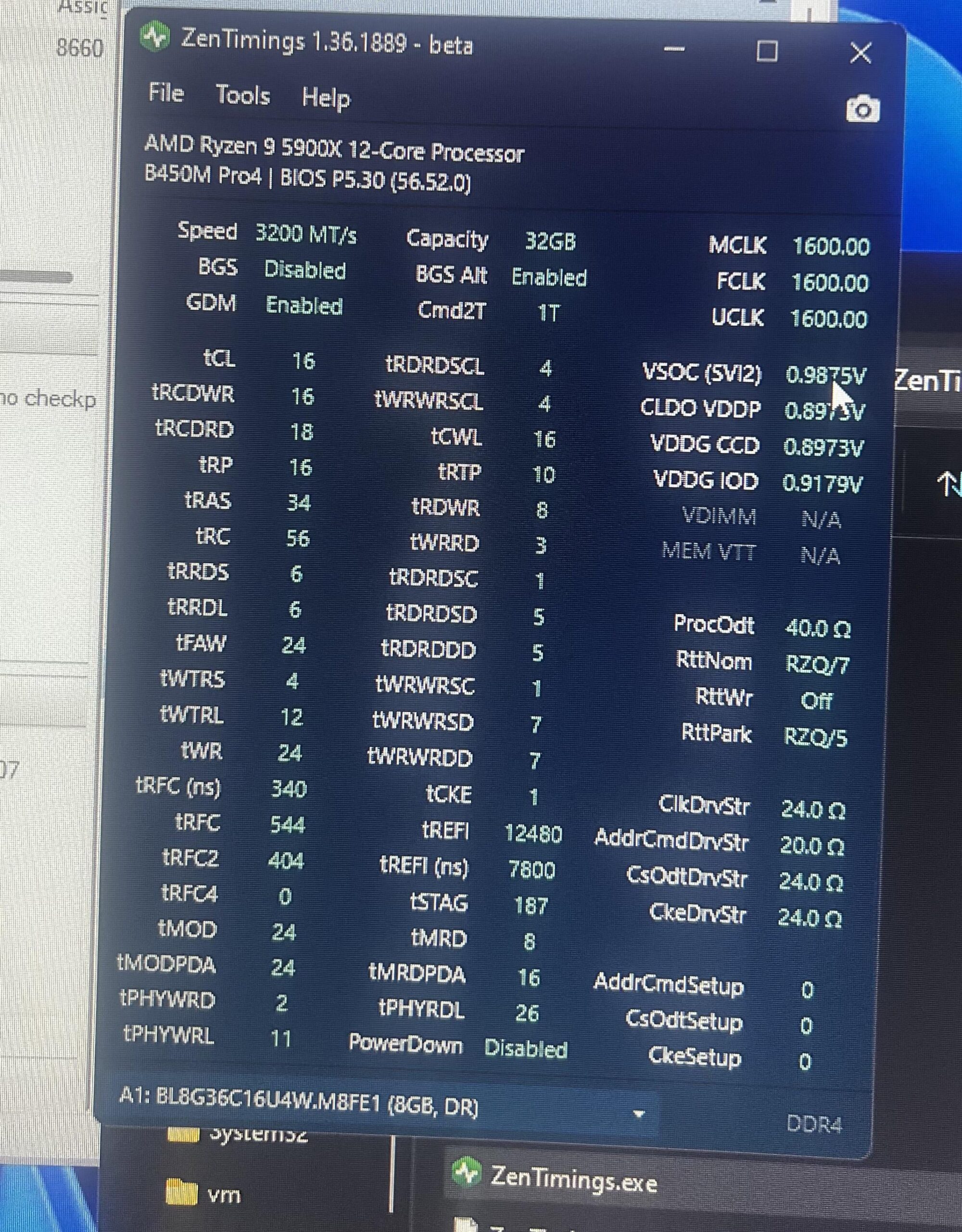 DDR4 Overclock with 4 DIMM slots DDR4 Overclock with 4 DIMM slots
