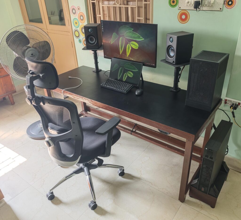 Not as fancy as some others, but kindly rate. Thanks. (7 9800X3D, 4070Ti Super, 32GB 6000 CL30