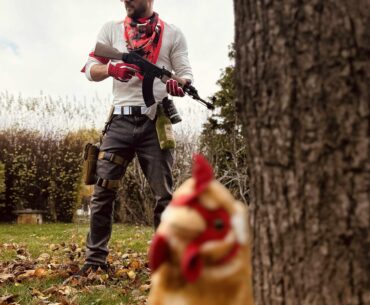 Prof. Shahmat | Elite Crew cosplay 𝙇𝙤𝙖𝙙𝙞𝙣𝙜.. █████████▒ 90%