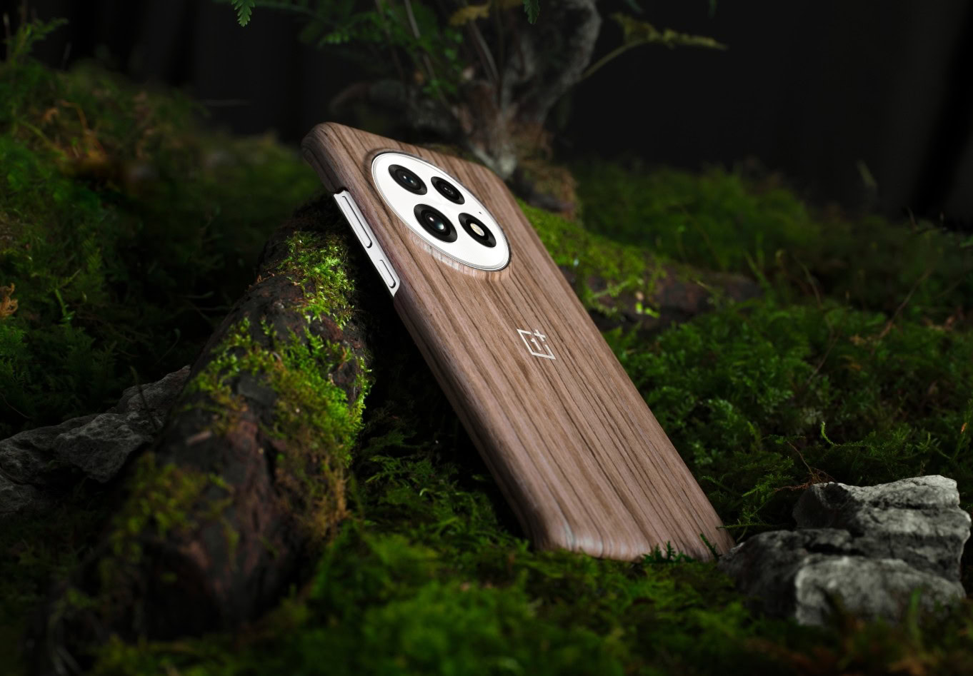 OnePlus 13 Wood Grain Magnetic Half pack Case 1