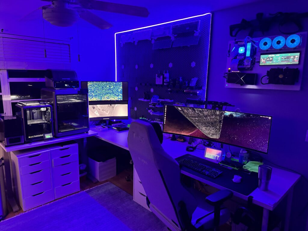 I finally get to show off after a few months of work.
