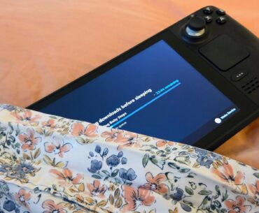 Finally! The Steam Deck can now download games in a new 'display-off, low-power' mode before automatically going to sleep