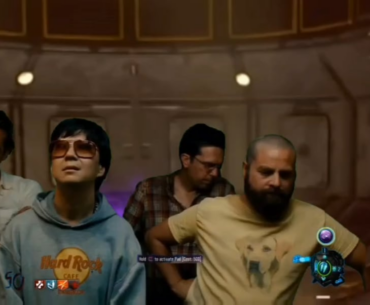 When you're on step 4 of the Der Eisendrache easter egg but no one is willing to waste 500 points: