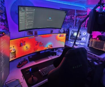 Updated! Upgraded the shelf for the PC so it could face more torwards me and upgraded the watercooler and bottom fans. I got the all white aesthetic I was looking for!