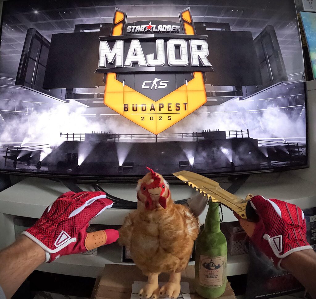 Got the pets update IRL & ★ Sport Gloves | Slingshot as I still can't afford them ingame.