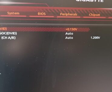 Trying to overclock cpu need help with voltages