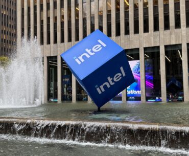 Laid-off Intel employee allegedly steals 'Top Secret' files, then disappears