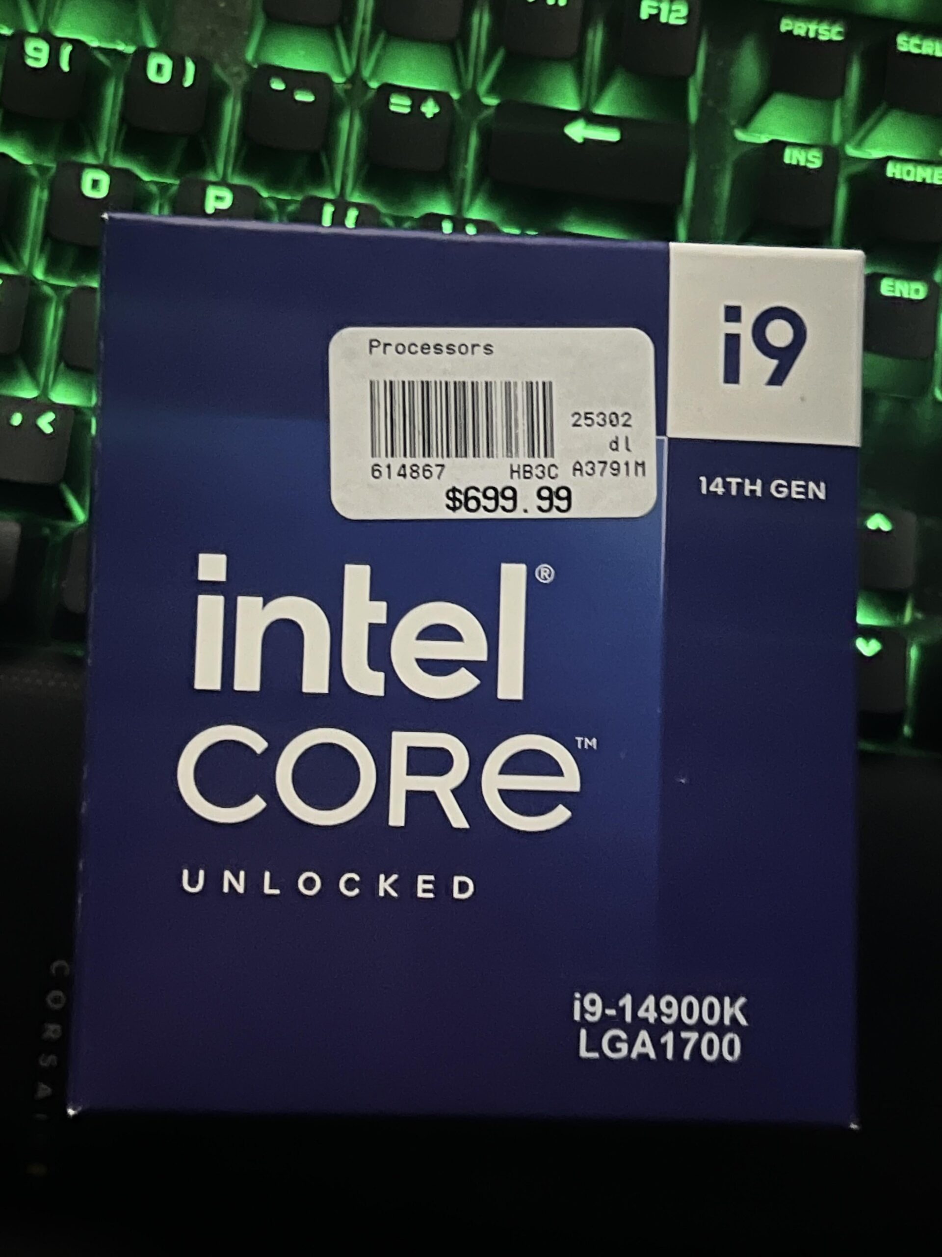 Girlfriend got me this for my 17th birthday! Girlfriend got me this for my 17th birthday!