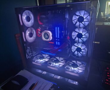 [Build log] Thank you to those of you here that made the suggestion to clean up my wire management to increase airflow efficiency when I replaced my GPU