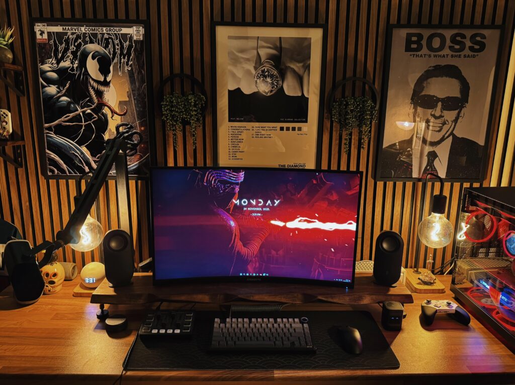 Layout help (new monitor coming)