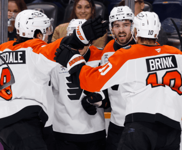 Cates' go-ahead goal propels Flyers past Predators