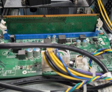Don't let an inexperienced person build a PC