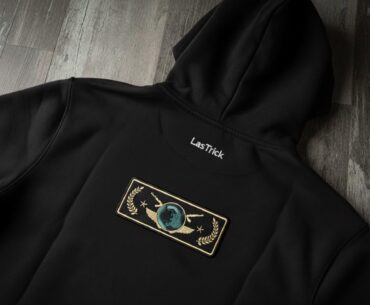 🧵 Custom CS2 Embroidered Hoodies – Which Weapon Would You Choose?
