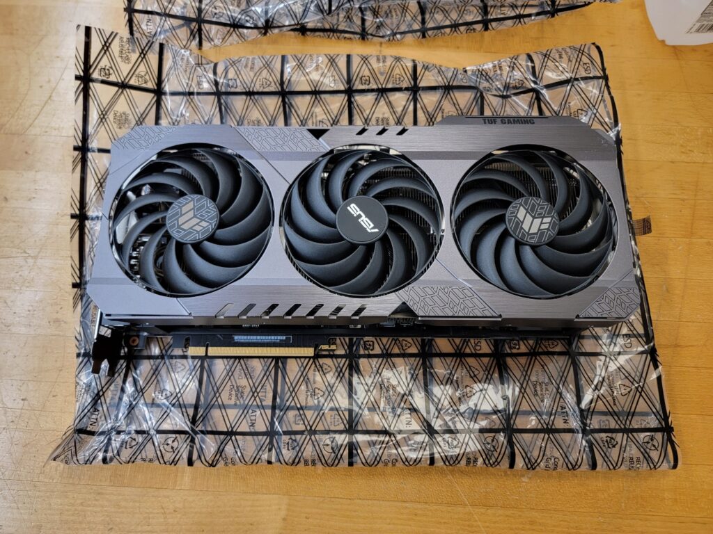 ASUS TUF 4090 OG OC teardown ASUS TUF 4090 OG OC teardown