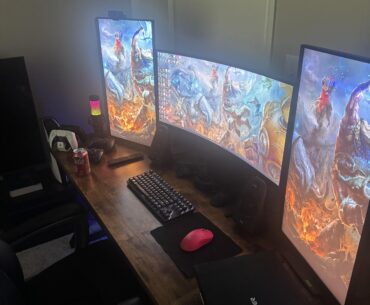 Budget setup, finally got a long desk.