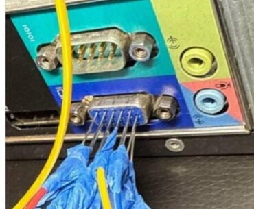 "The cable doesnt know about its color"