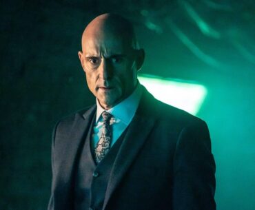 Apple TV's New Cyberpunk Show That Was Called 'Unfilmable' Is the Sci-Fi Event of the Decade