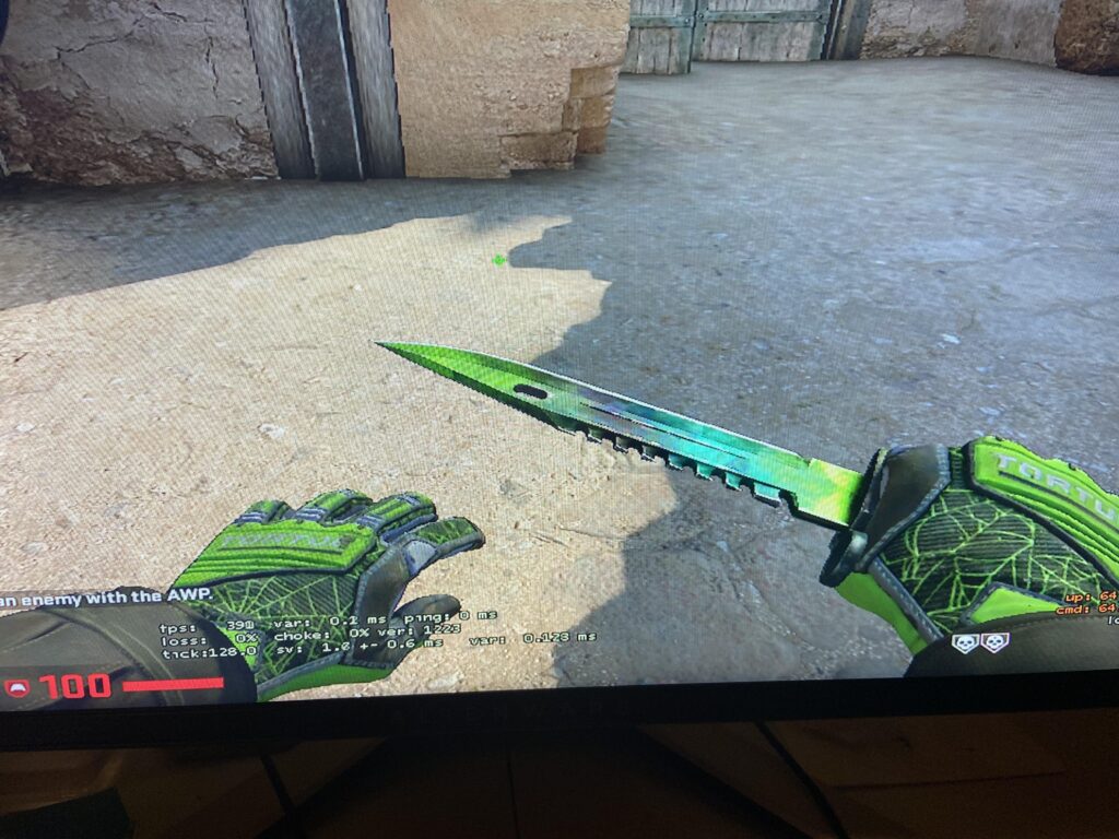 Rate my Knife/Glove Combo?