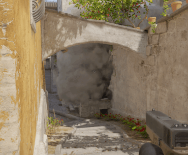 I see jcobbb from FaZe throwing this smoke a lot on the CT side at the start. What is this smoke for? (FaZe vs G2 - BLAST Open London 2025)