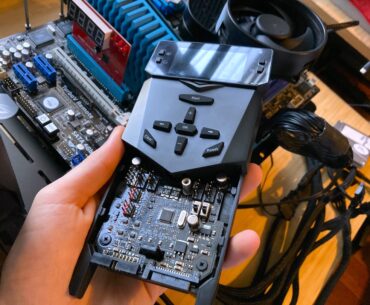Back when brands made cool tools which came with their motherboards... pepperidge farm remembers | Asus OC Panel