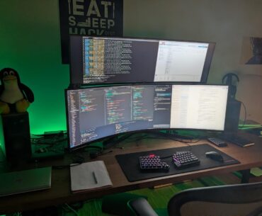 Did someone say Double Ultrawide?