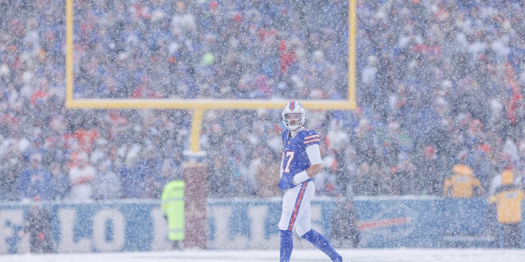 Two action packed NFL games unfolded in winter weather on Sunday Two action packed NFL games unfolded in winter weather on Sunday